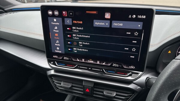 Used Cupra Leon 2025 for sale - 76297475: Photo 30