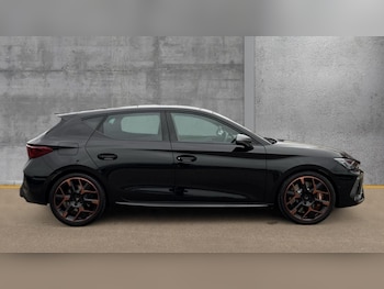 Used Cupra Leon 2025 for sale - 76297475: Photo