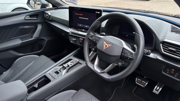 Used Cupra Leon 2025 for sale - 76297475: Photo 6