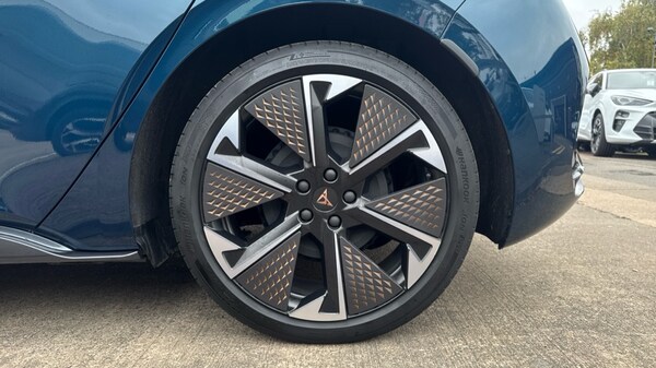 Used Cupra Born 2025 for sale - 76276276: Photo 18