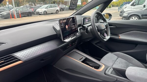 Used Cupra Born 2025 for sale - 76276276: Photo 2
