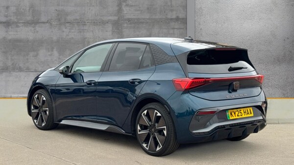 Used Cupra Born 2025 for sale - 76276276: Photo 3