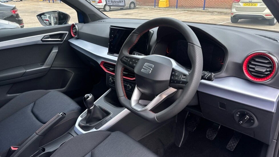 Used SEAT Arona 2025 for sale - 76154982: Photo 6