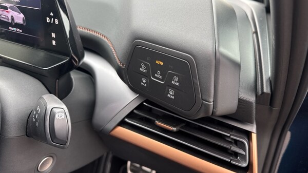 Used Cupra Born 2025 for sale - 76208851: Photo 38