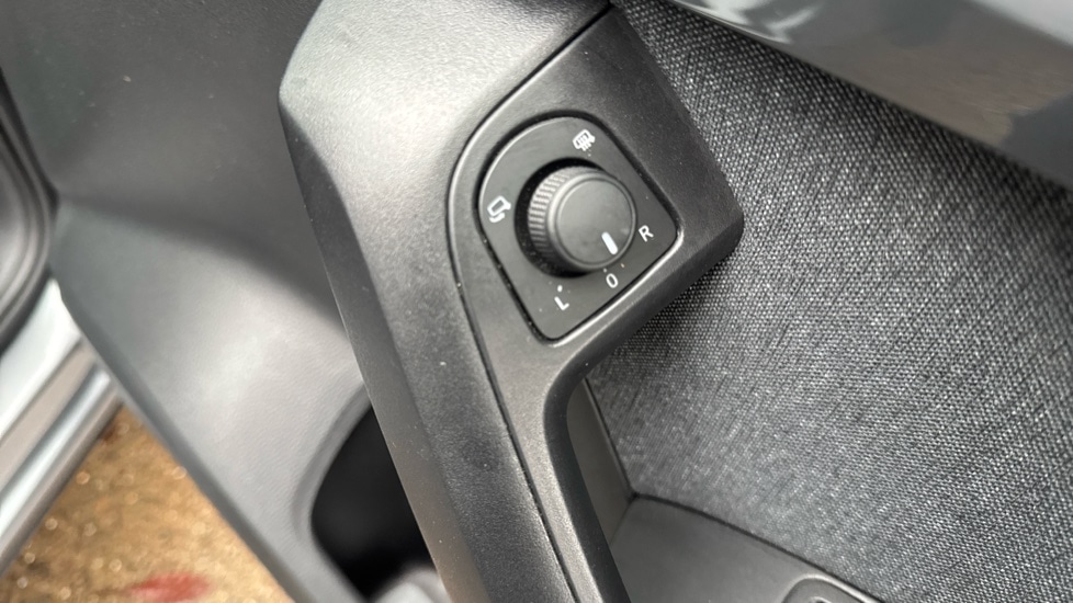 Used SEAT Ateca 2024 for sale - 76881853: Photo 33