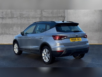 Used SEAT Arona 2018 for sale - 76660719: Photo