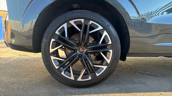Used Cupra Terramar 2025 for sale - 76203961: Photo 5