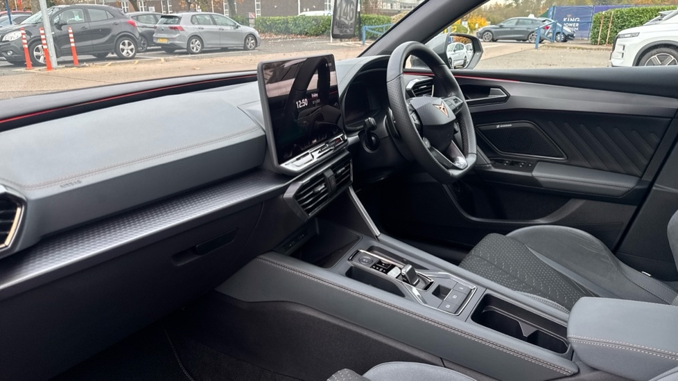 Used Cupra Leon 2025 for sale - 76466475: Photo 2