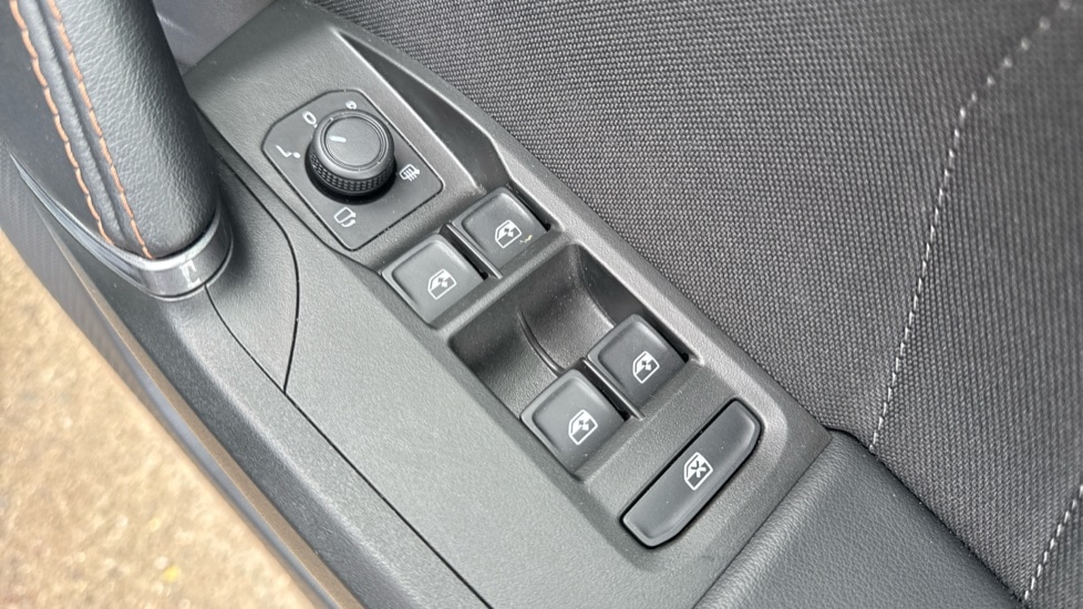 Used Cupra Leon 2025 for sale - 76442085: Photo 32