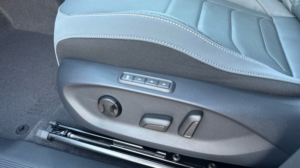 Used Cupra Tavascan 2025 for sale - 76804008: Photo 24