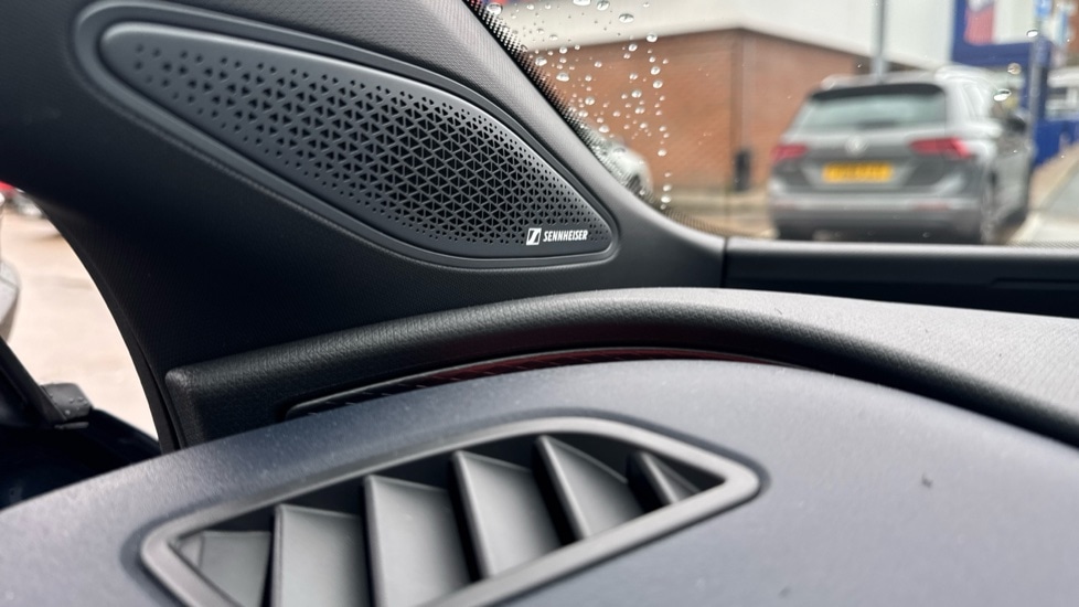 Used Cupra Tavascan 2025 for sale - 76881831: Photo 28