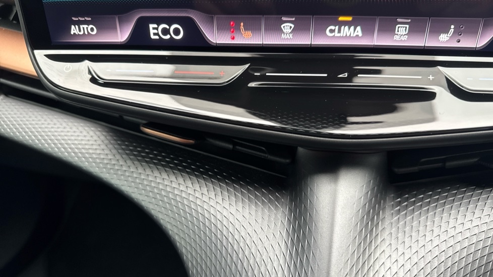 Used Cupra Tavascan 2025 for sale - 76881831: Photo 29