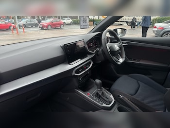 Used SEAT Arona 2025 for sale - 76834866: Photo