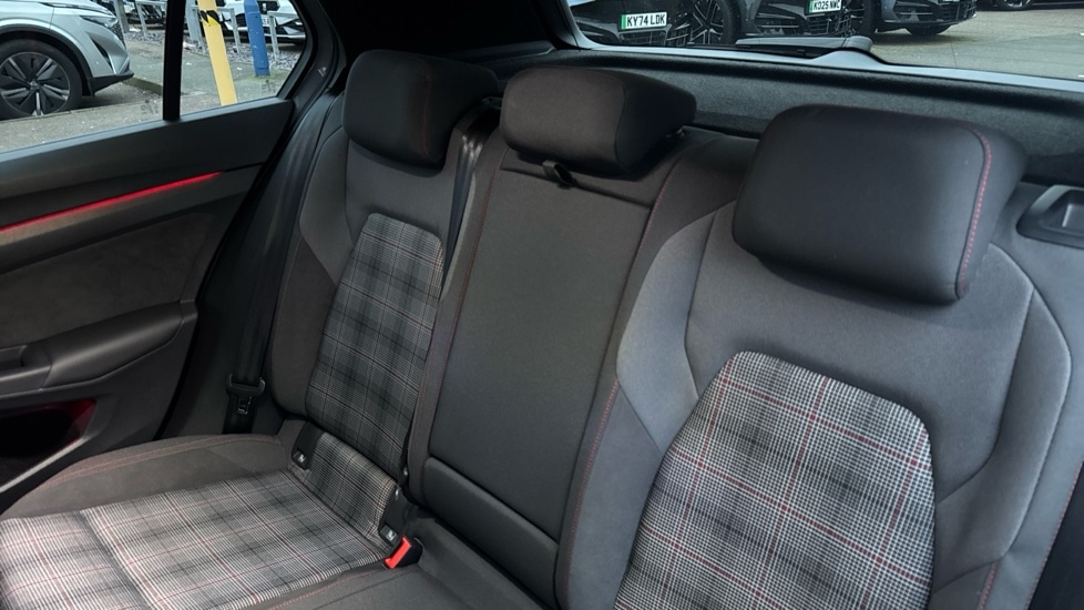 Used Volkswagen Golf 2024 for sale - 77036032: Photo 14