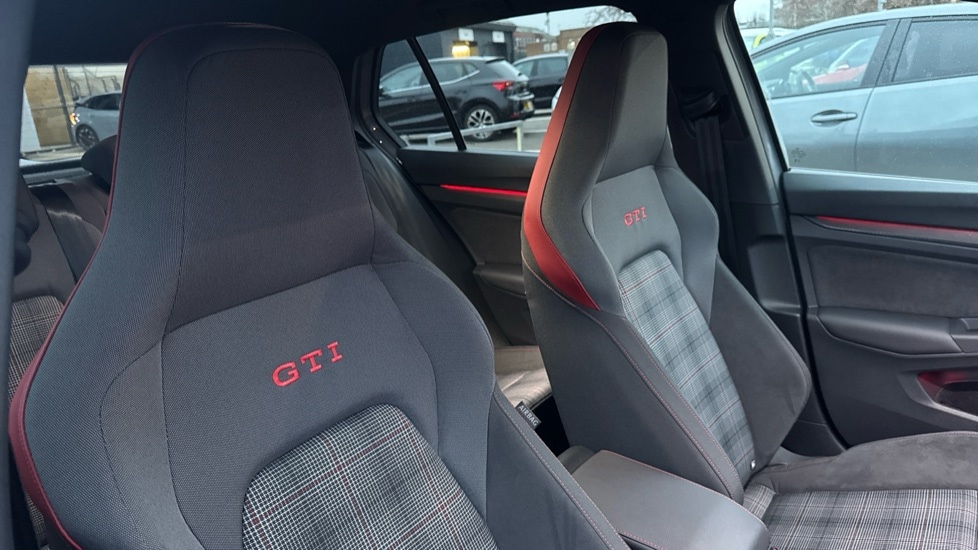 Used Volkswagen Golf 2024 for sale - 77036032: Photo 41