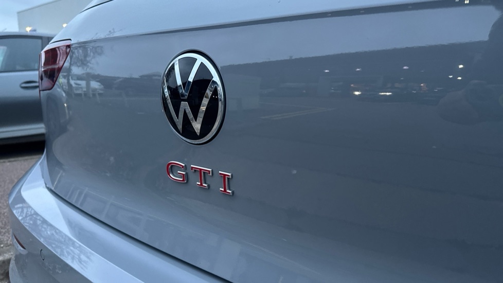 Used Volkswagen Golf 2024 for sale - 77036032: Photo 44