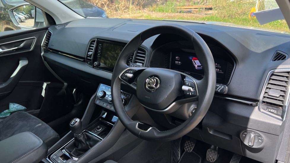 Used Skoda Karoq 2024 for sale - 76350729: Photo 6