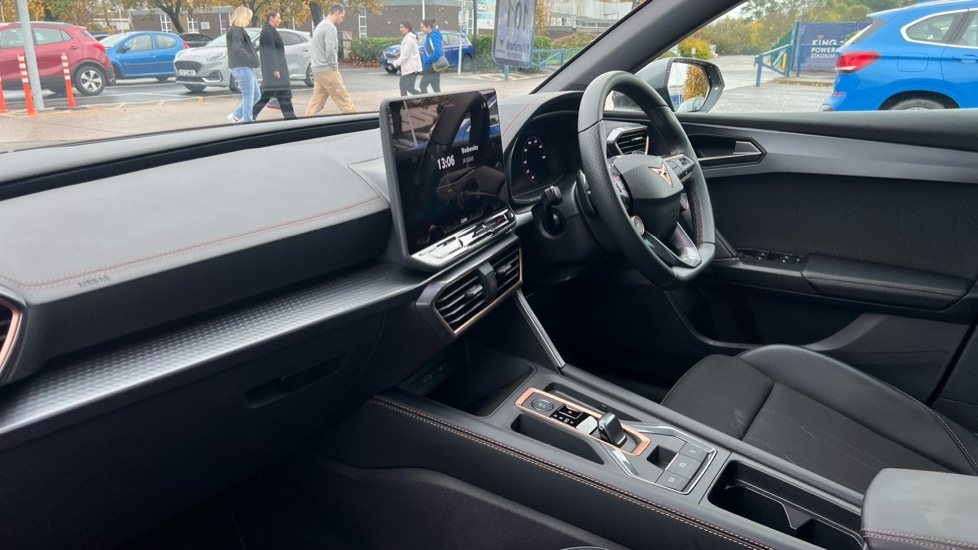 Used Cupra Leon 2025 for sale - 76355040: Photo 2