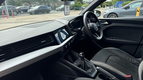 Used Audi A1 2020 for sale - 76099998: Photo 10