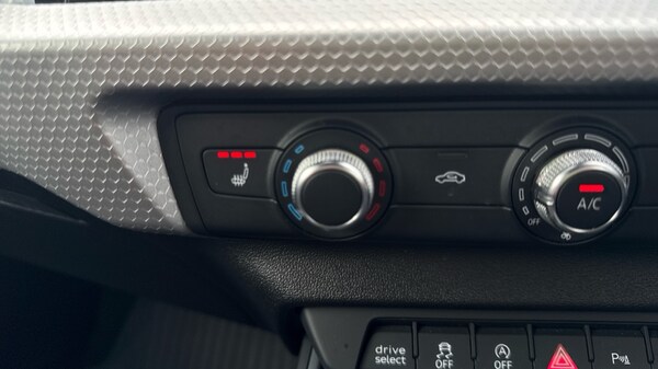 Used Audi A1 2020 for sale - 76099998: Photo 29