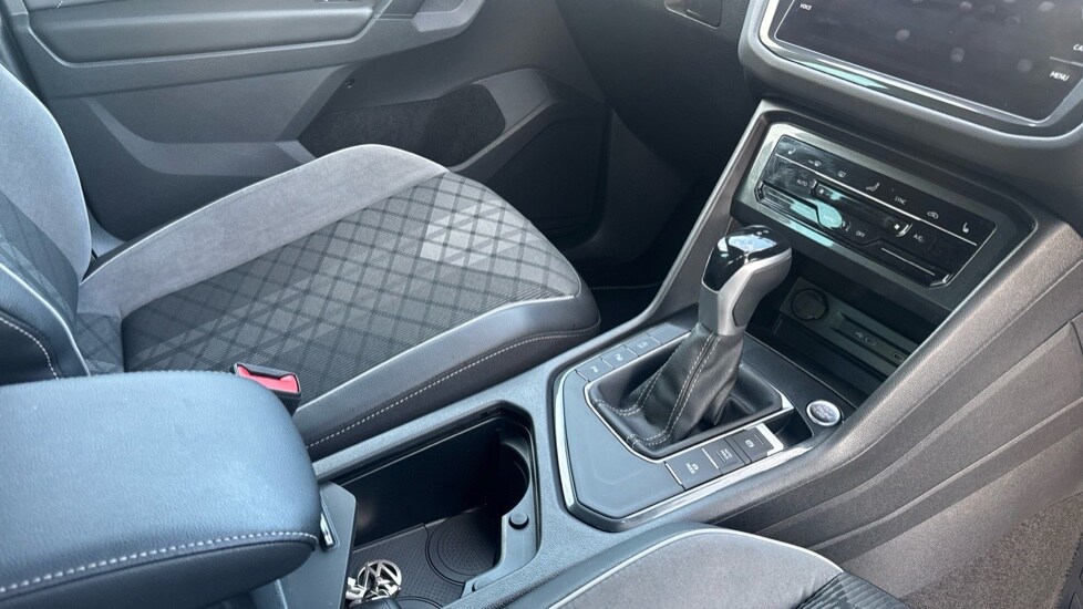 Used Volkswagen Tiguan 2022 for sale - 76315796: Photo 28