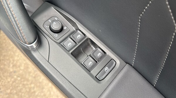 Used Cupra Leon 2024 for sale - 76276257: Photo 38