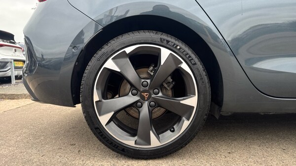 Used Cupra Leon 2024 for sale - 76276257: Photo 5