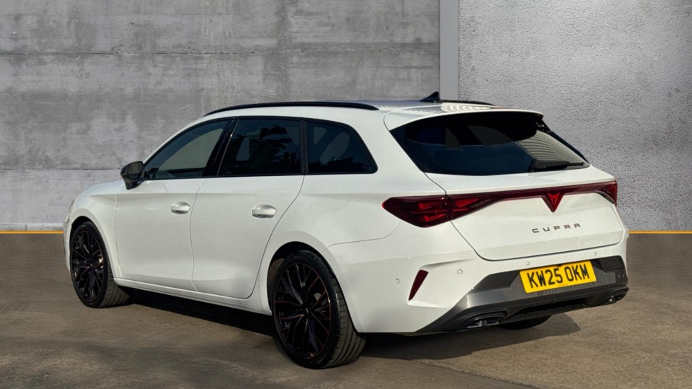 Used Cupra Leon 2025 for sale - 75996820: Photo 3