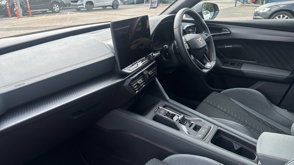 Used Cupra Leon 2025 for sale - 75996990: Photo 2