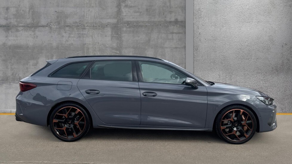 Used Cupra Leon 2025 for sale - 75996990: Photo 4