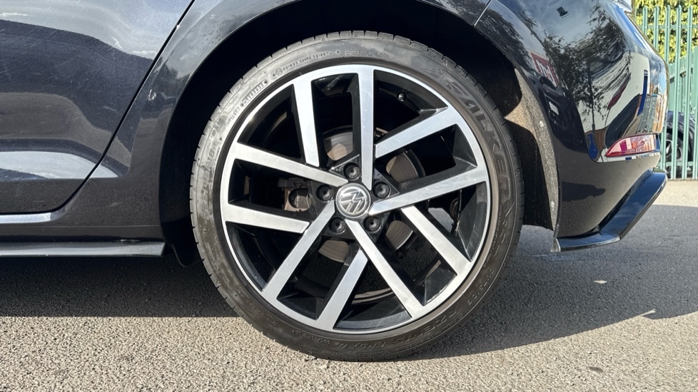 Used Volkswagen Golf 2019 for sale - 76475025: Photo 18