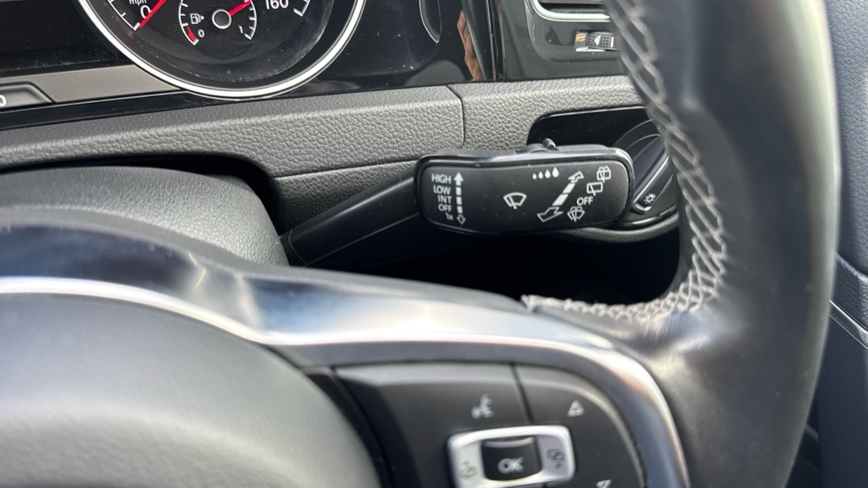 Used Volkswagen Golf 2019 for sale - 76475025: Photo 23