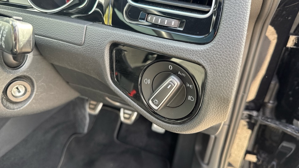 Used Volkswagen Golf 2019 for sale - 76475025: Photo 33