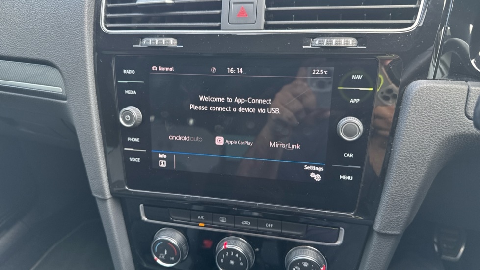 Used Volkswagen Golf 2019 for sale - 76475025: Photo 38