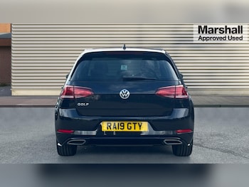 Used Volkswagen Golf 2019 for sale - 76475025: Photo