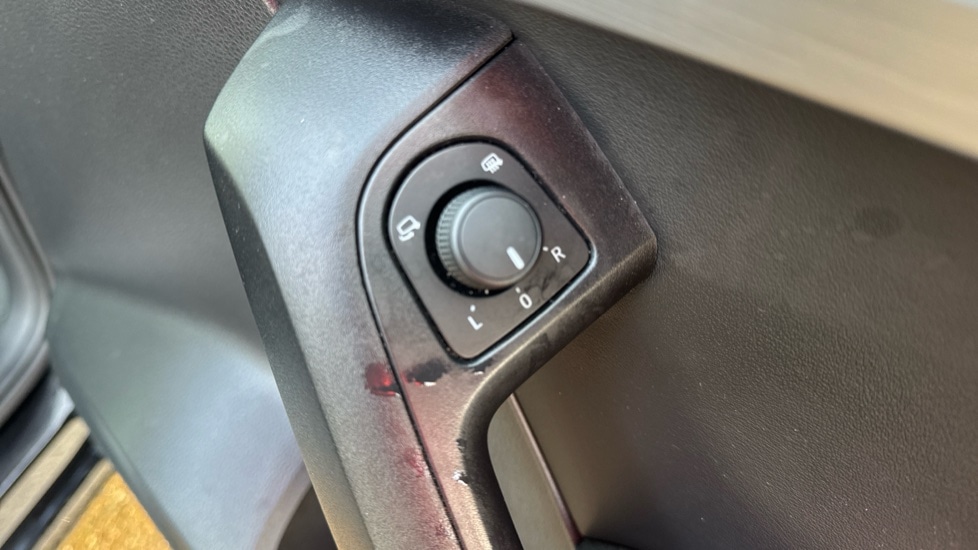 Used SEAT Ateca 2024 for sale - 76817823: Photo 31