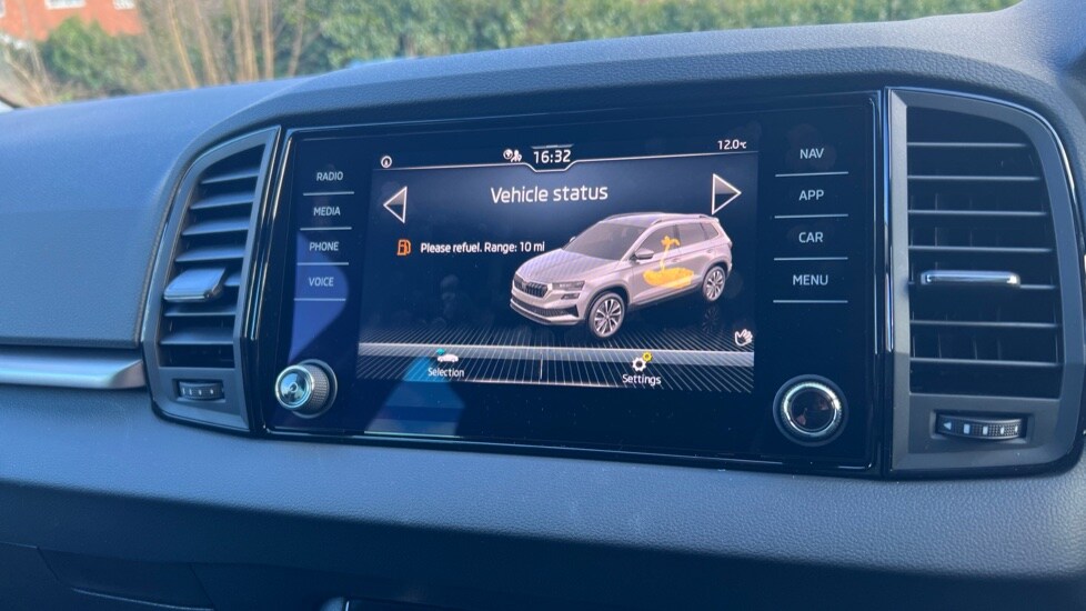 Used Skoda Karoq 2025 for sale - 76475085: Photo 25