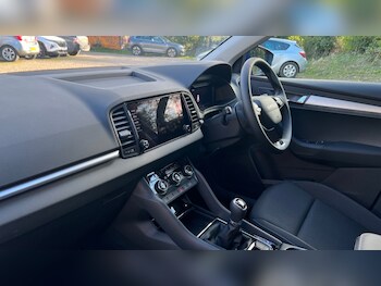 Used Skoda Karoq 2025 for sale - 76475085: Photo