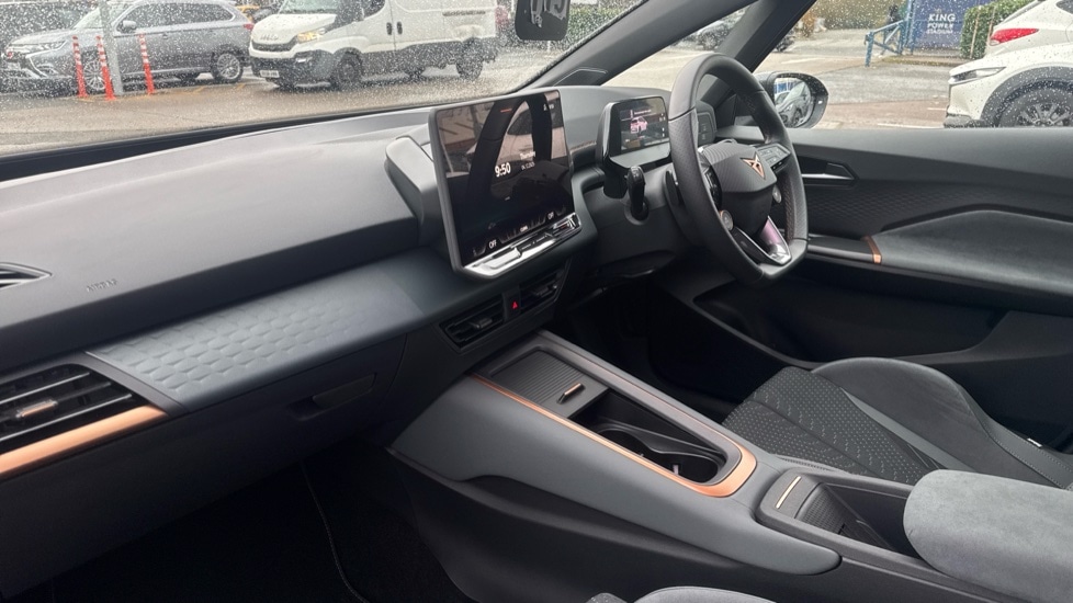 Used Cupra Born 2025 for sale - 76817834: Photo 2