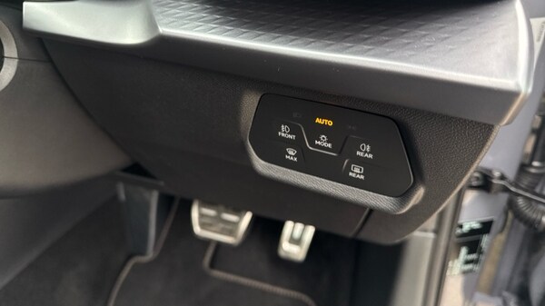 Used Cupra Leon 2025 for sale - 76297561: Photo 42