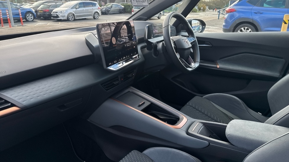 Used Cupra Born 2025 for sale - 76630222: Photo 2