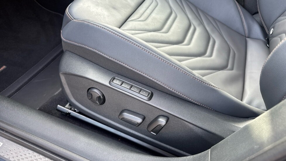 Used Cupra Leon 2025 for sale - 76400734: Photo 24