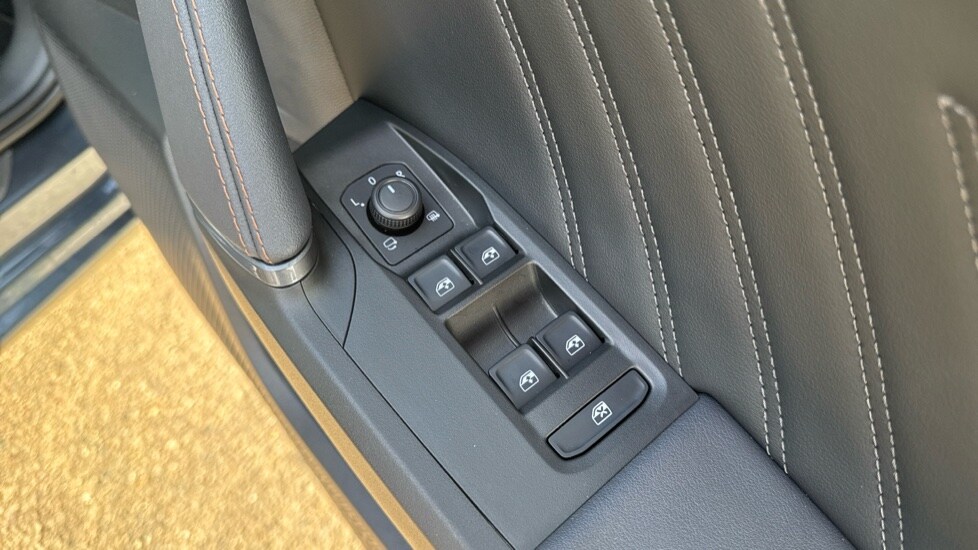 Used Cupra Leon 2025 for sale - 76400734: Photo 39