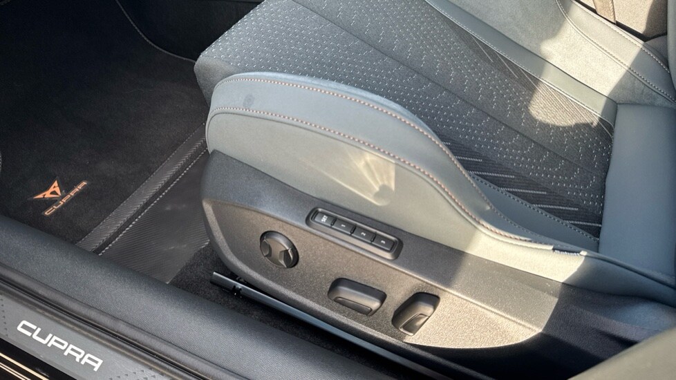 Used Cupra Formentor 2025 for sale - 76586872: Photo 24