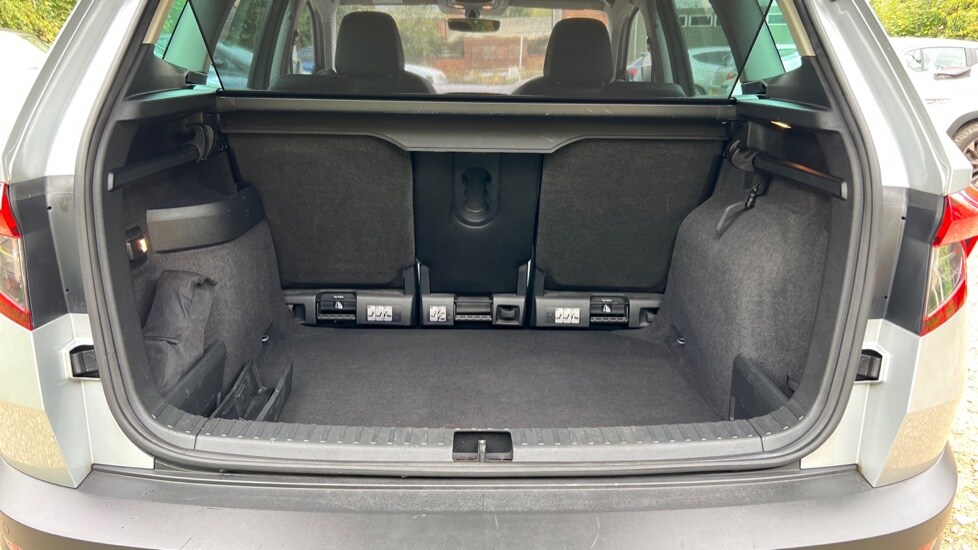 Used Skoda Karoq 2019 for sale - 76366397: Photo 16