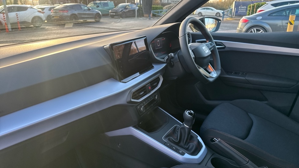 Used SEAT Arona 2025 for sale - 77067880: Photo 2