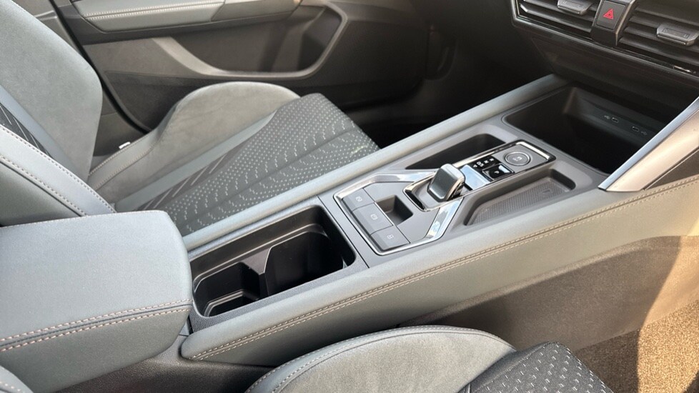 Used Cupra Leon 2025 for sale - 76593742: Photo 44