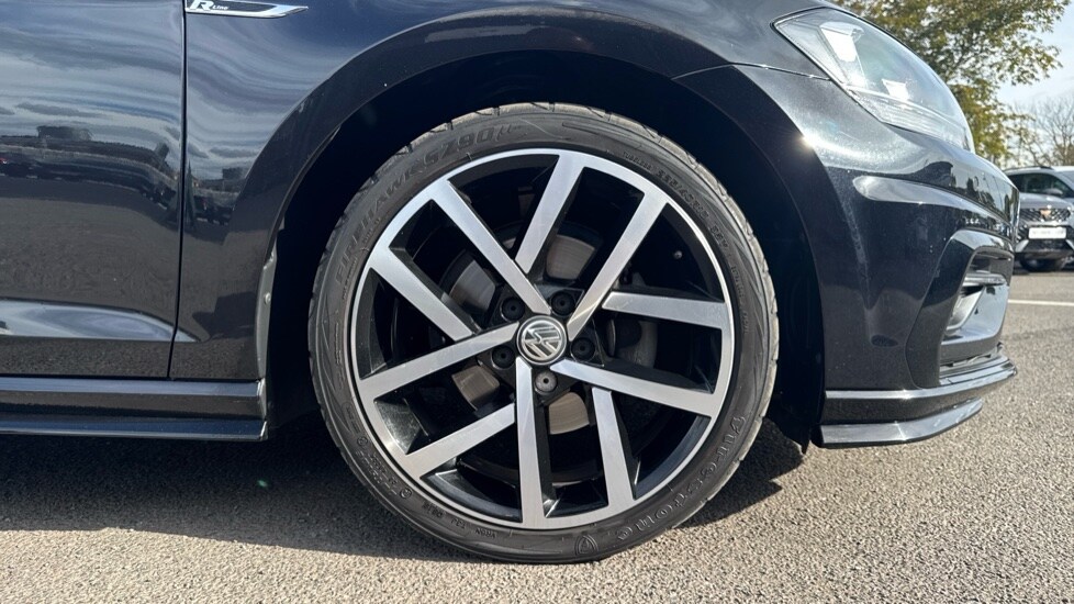 Used Volkswagen Golf 2019 for sale - 76635651: Photo 20