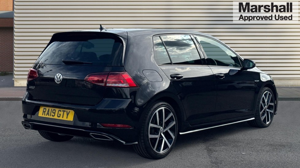 Used Volkswagen Golf 2019 for sale - 76635651: Photo 3
