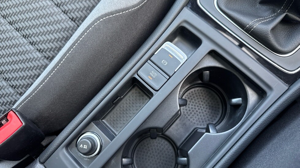 Used Volkswagen Golf 2019 for sale - 76635651: Photo 39